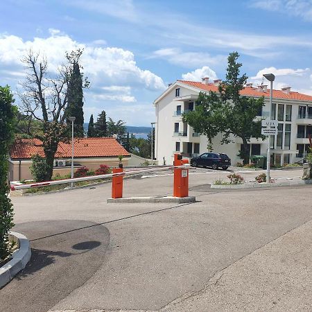 Apartments Ines Selce Eksteriør billede