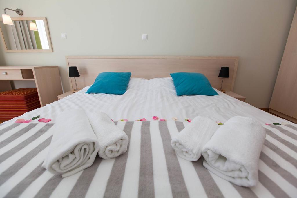 Apartments Ines Selce Eksteriør billede