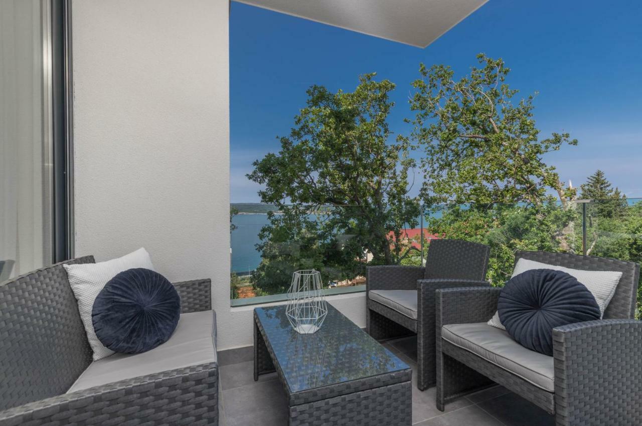 Apartments Ines Selce Eksteriør billede